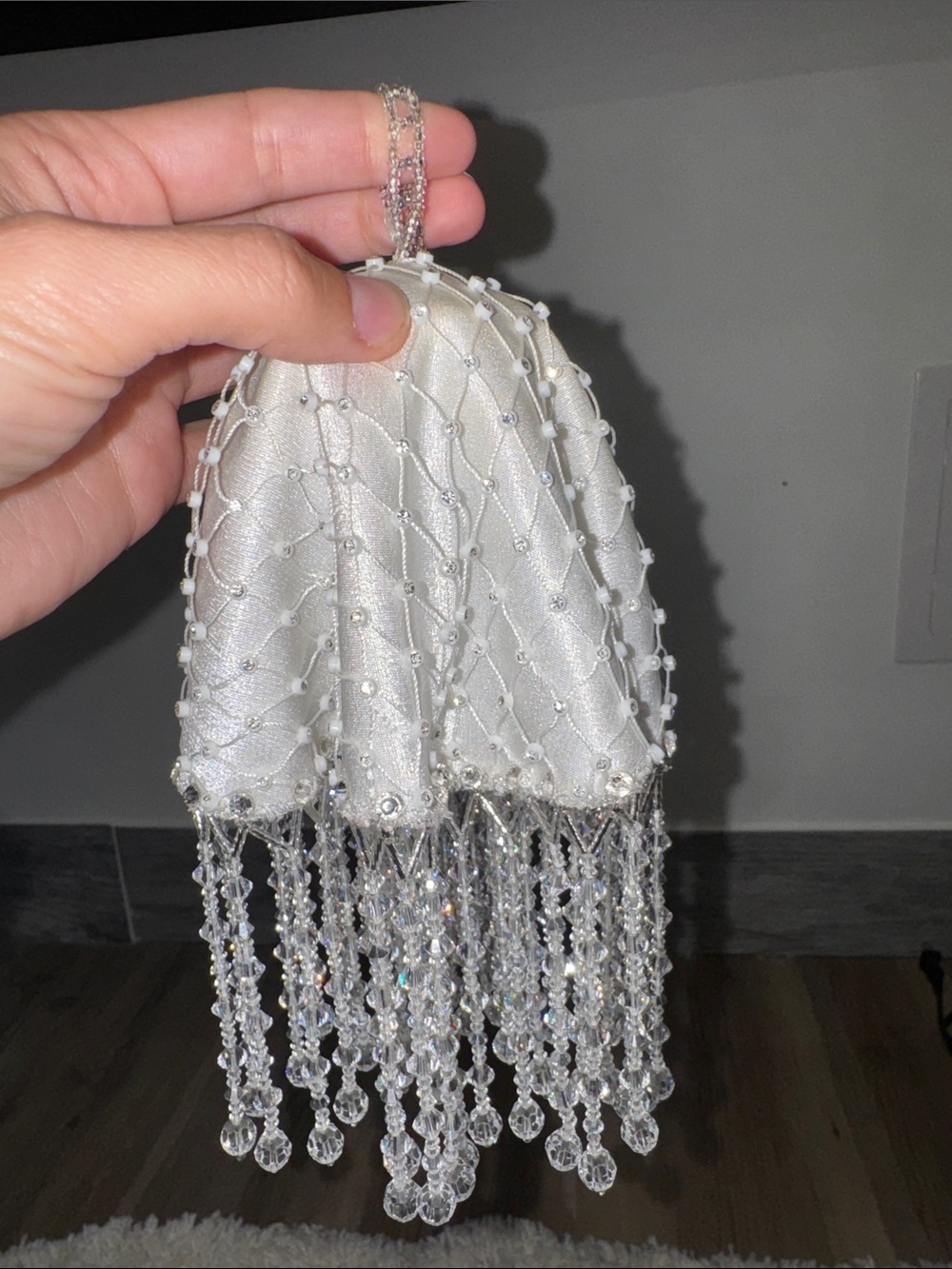 Crystal Fringe Satin Evening Mindil - White. It has some stains